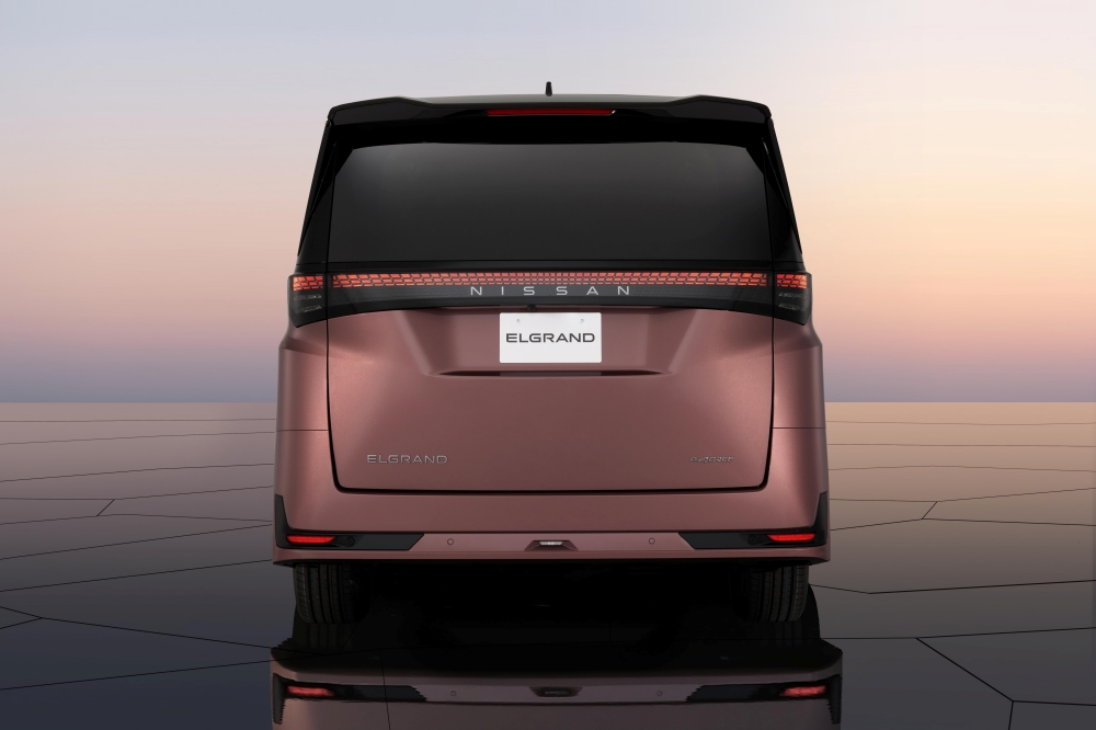 Nissan Elgrand 2026