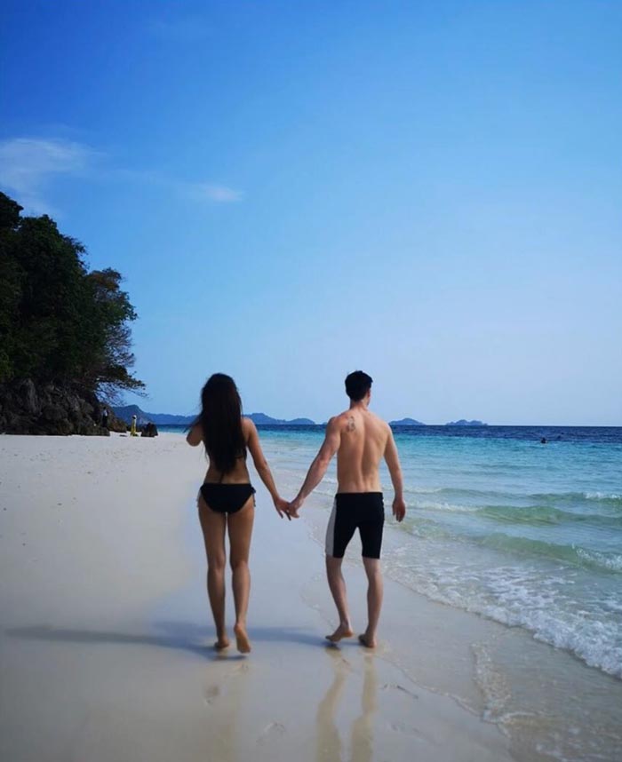 นก อุษณีย์