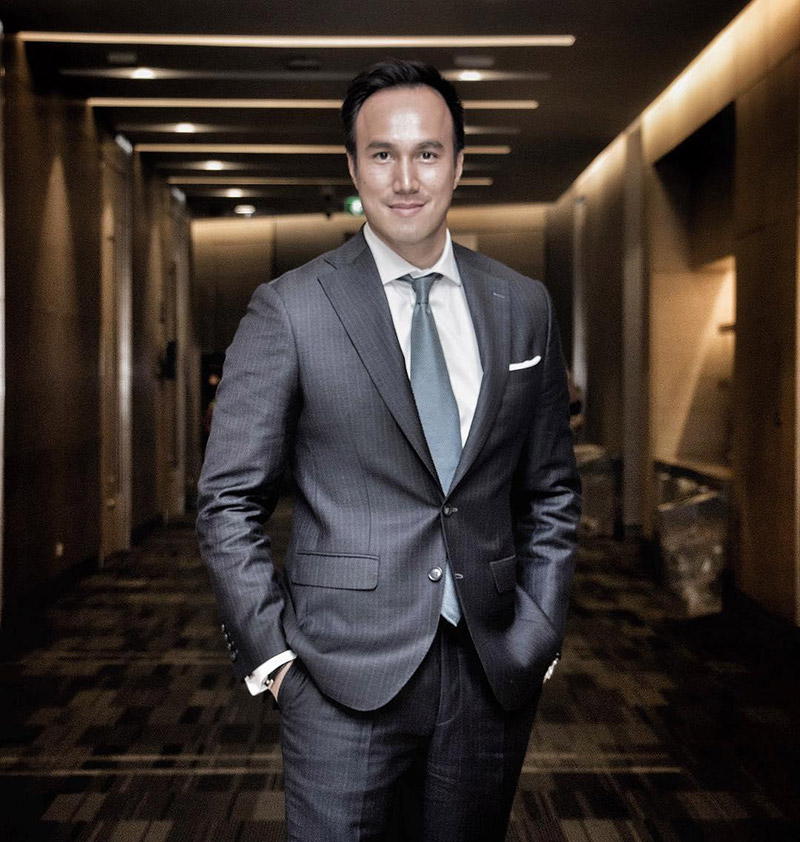 พร้อม สิริสันต์