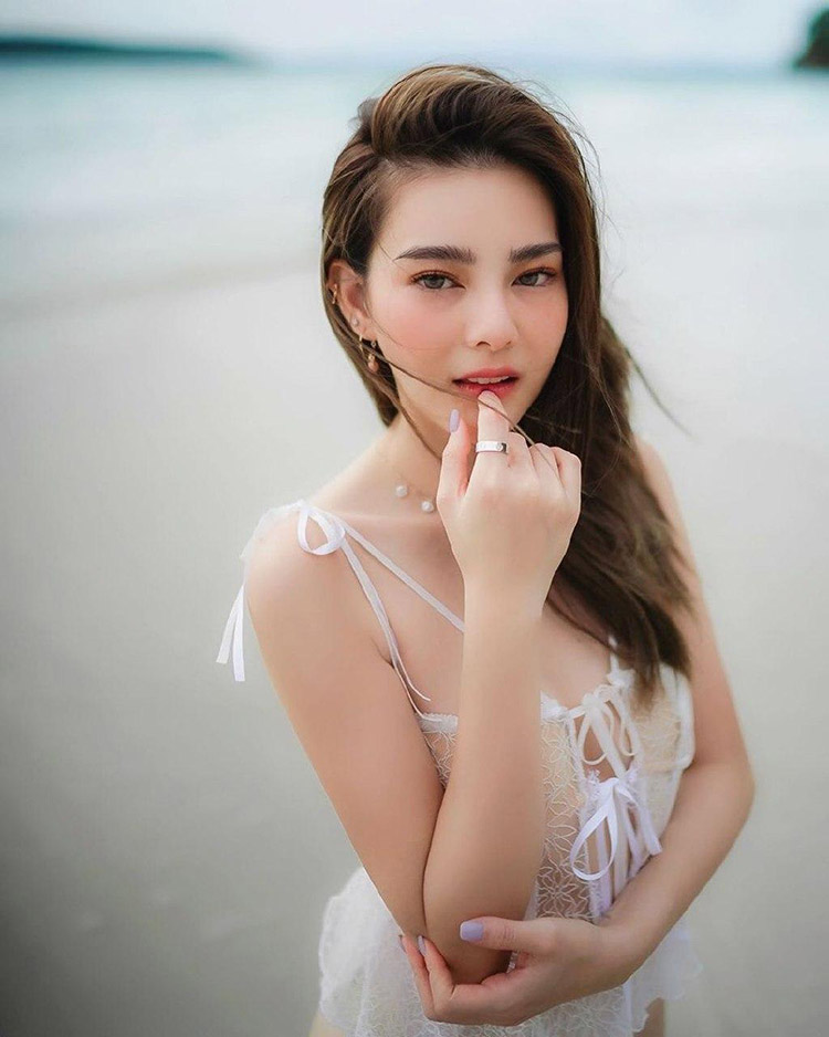 สาวหมวย