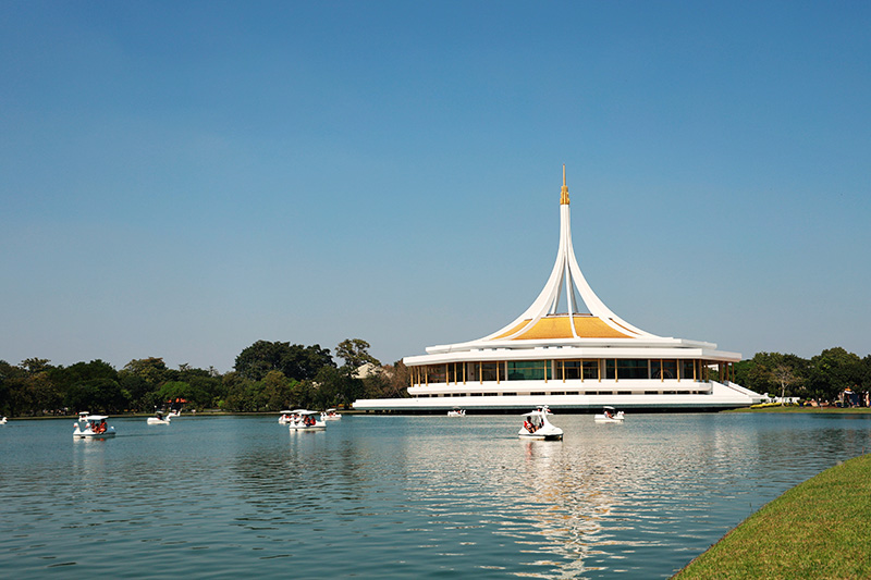 แหล่งเรียนรู้ ในหลวงรัชกาลที่ 9 หอรัชมงคล สวนหลวง ร.9