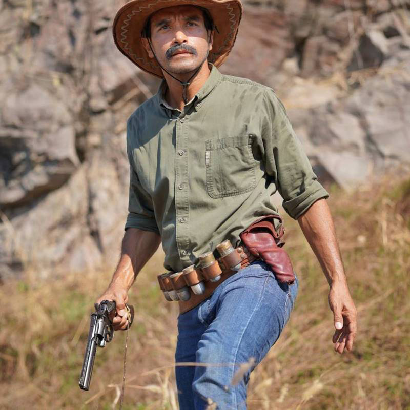 วินัย ไกรบุตร ผลงาน