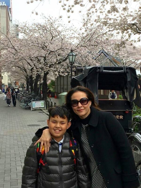 ขุนพล กฤต ลูกชาย ไก่ สุปราณี