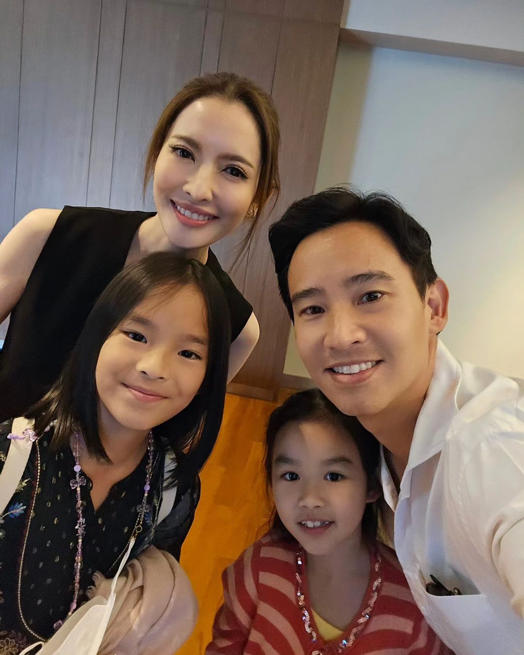 แอฟ ทักษอร