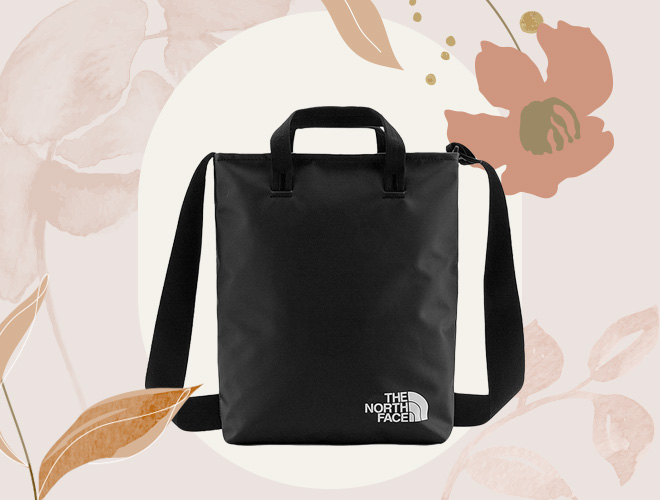 THE NORTH FACE กระเป๋า Tote Bag ยี่ห้อไหนดี กระเป๋าโท้ท กระเป๋าสะพายผู้หญิง กระเป๋า แฟชั่น