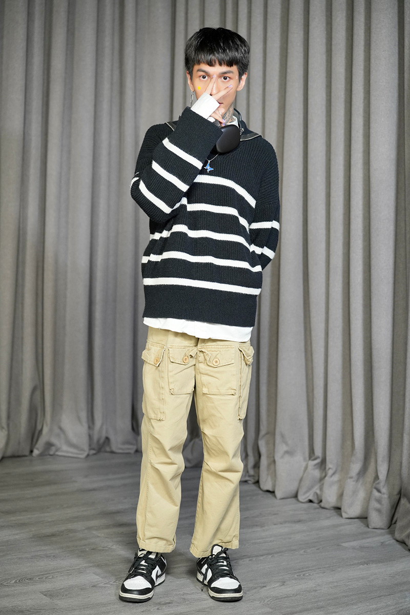 ฮาย Paper Planes