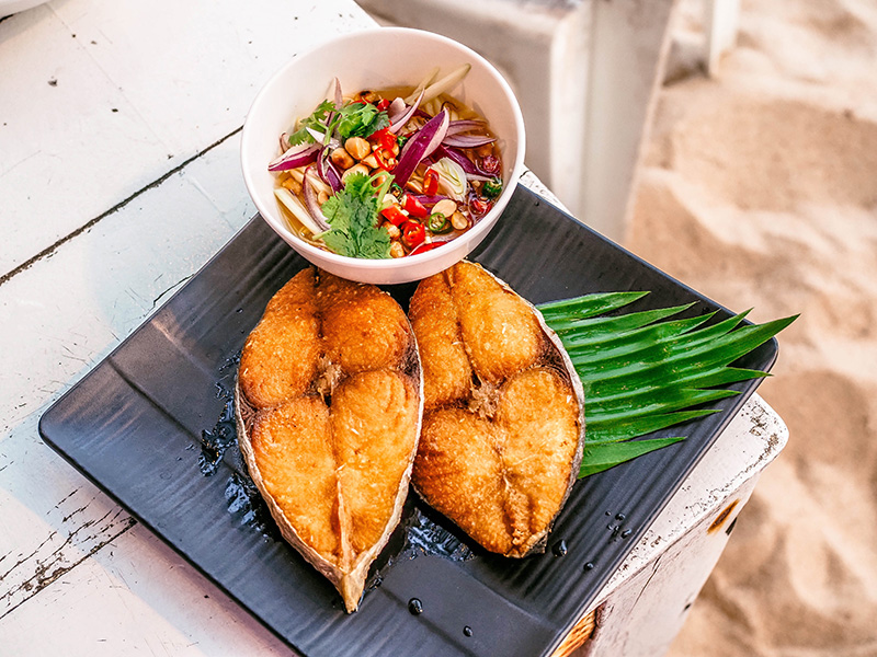 วิธีทอดปลาเค็ม ทอดปลาเค็มยังไงให้เนื้อไม่แตก กลิ่นไม่เหม็น เคล็ดลับทำอาหาร