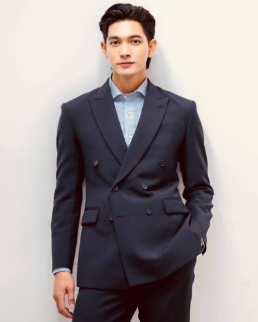 เข้ม หัสวีร์