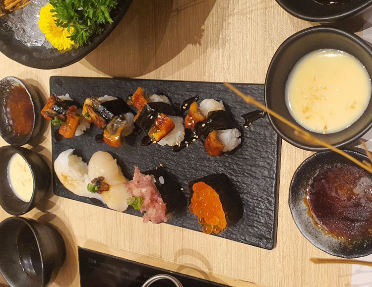 Katei Shabu (คาเทอิ ชาบู) อาหารญี่ปุ่น บุฟเฟ่ต์ชาบูสุกี้ยากี้