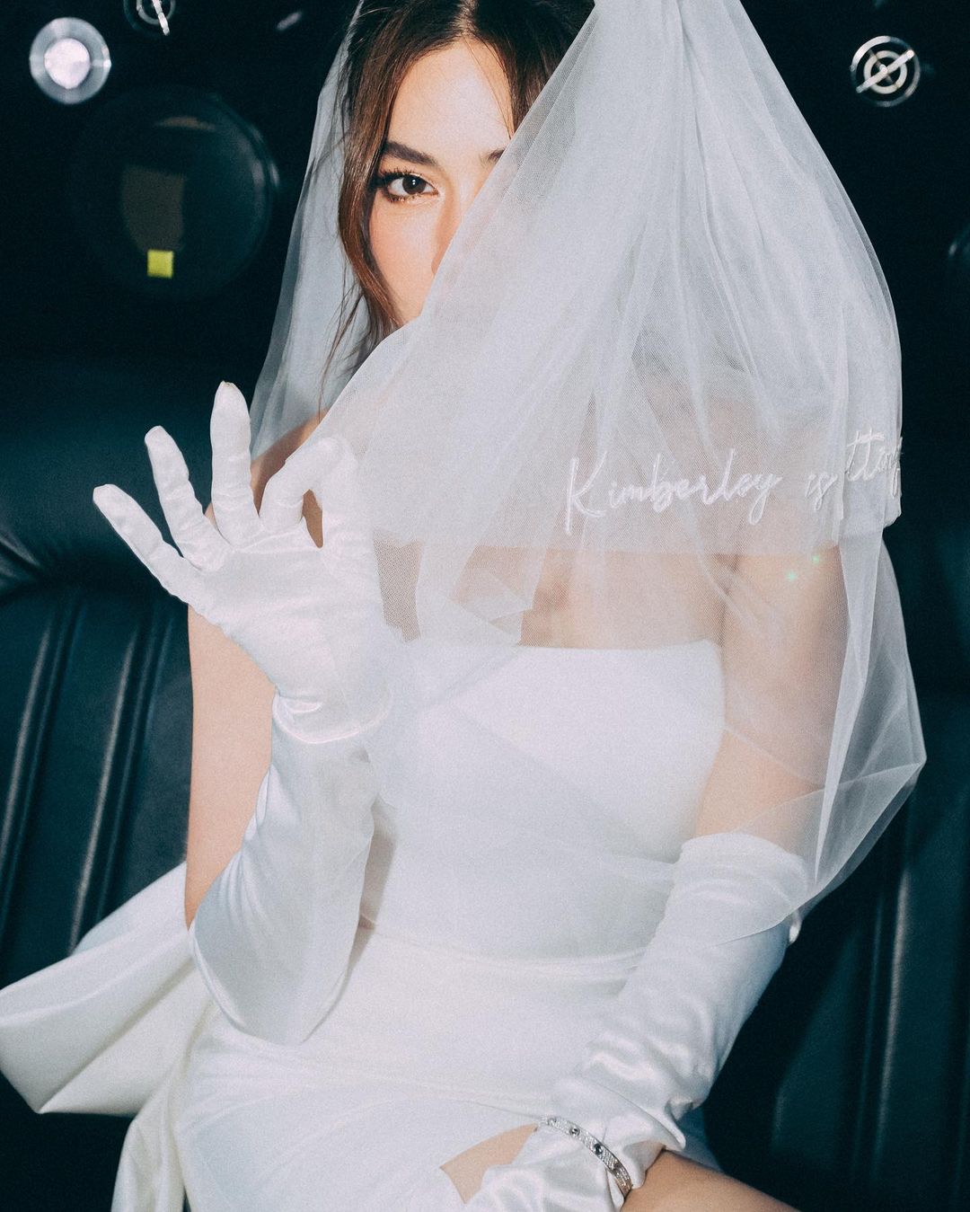 คิมเบอร์ลี่ ปาร์ตี้สละโสด