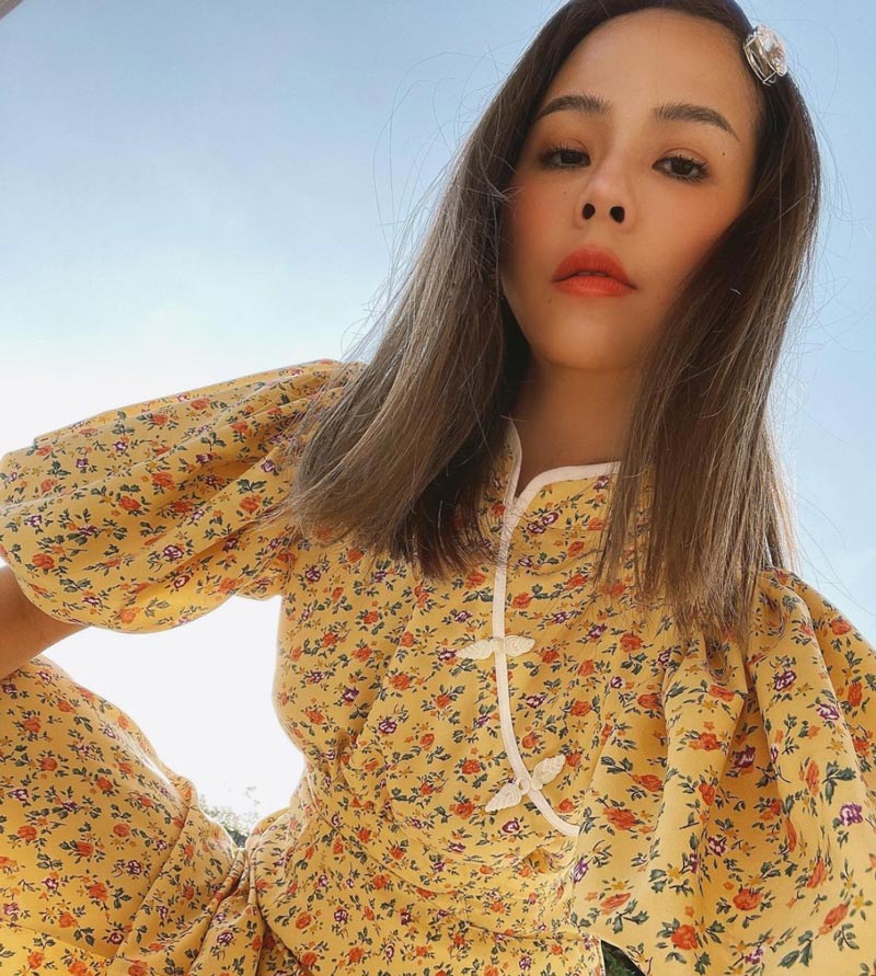 พลอย ชวพร