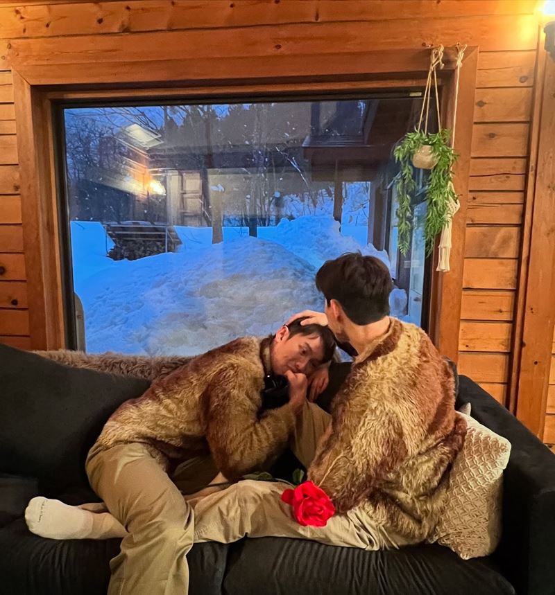 ดีเจมะตูม เตชินท์ เปิดตัวแฟนรับวาเลนไทน์ 