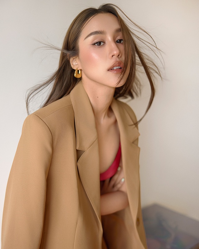 ลิลลี่ ภัณฑิลา ตอบความสนิท มารี - เชอรีน