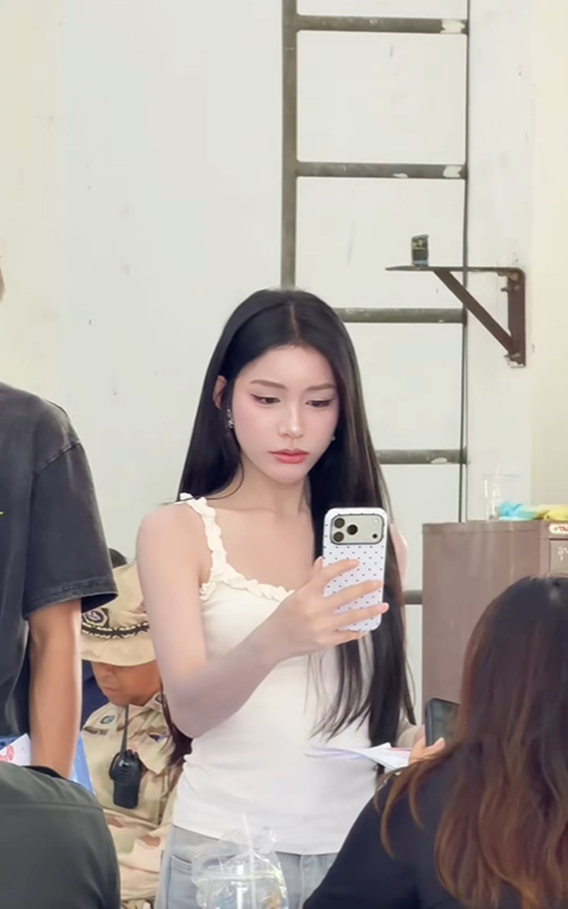 นางฟ้าเกณฑ์ทหาร