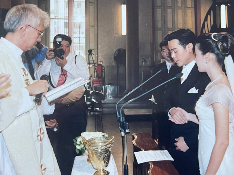 เป็ก ธัญญ่า