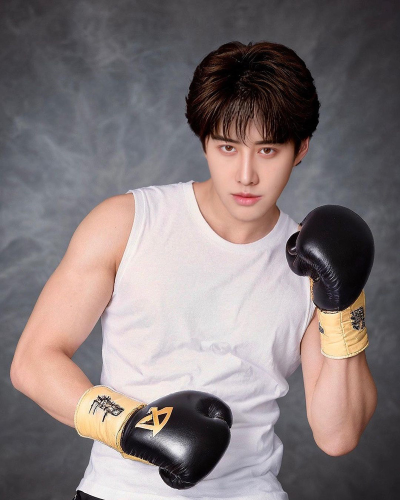 ไมค์ พิรัชต์