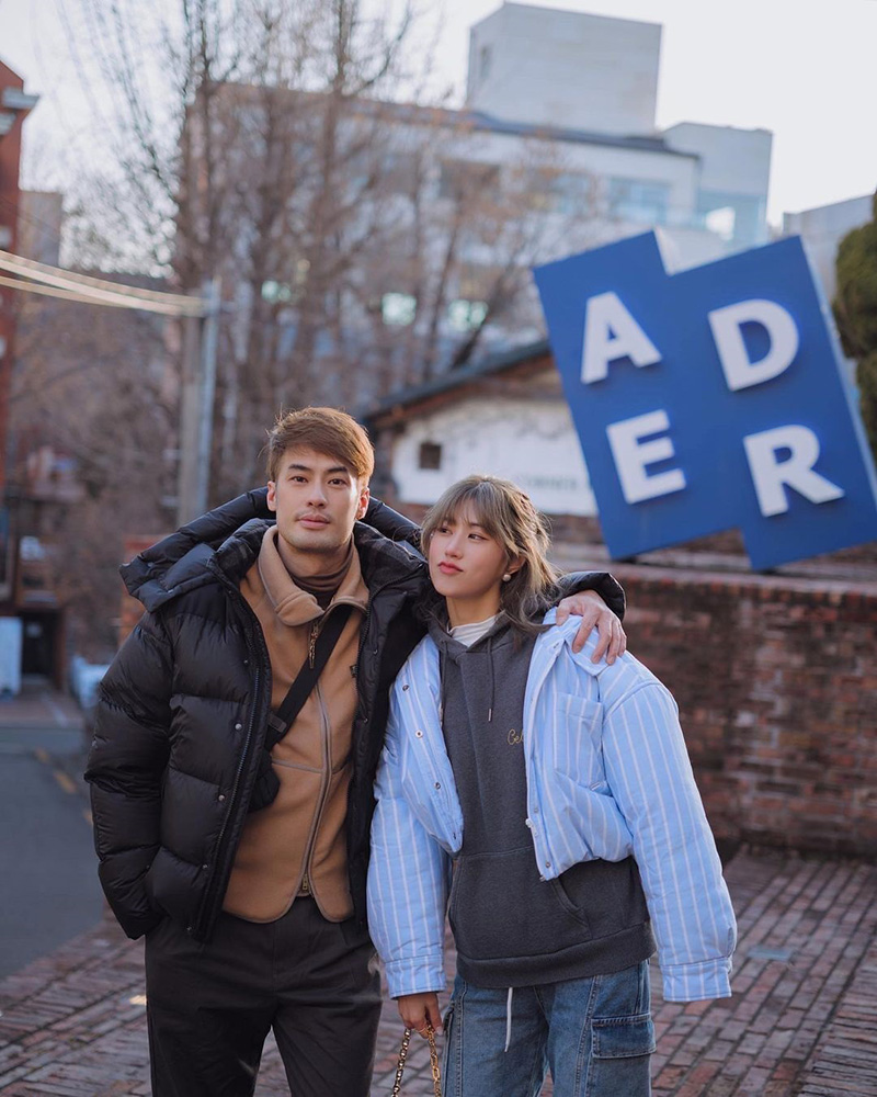 บอย เฟย์ มากับ ว่าน  ฟาง กินโอมากาเสะด้วยกัน