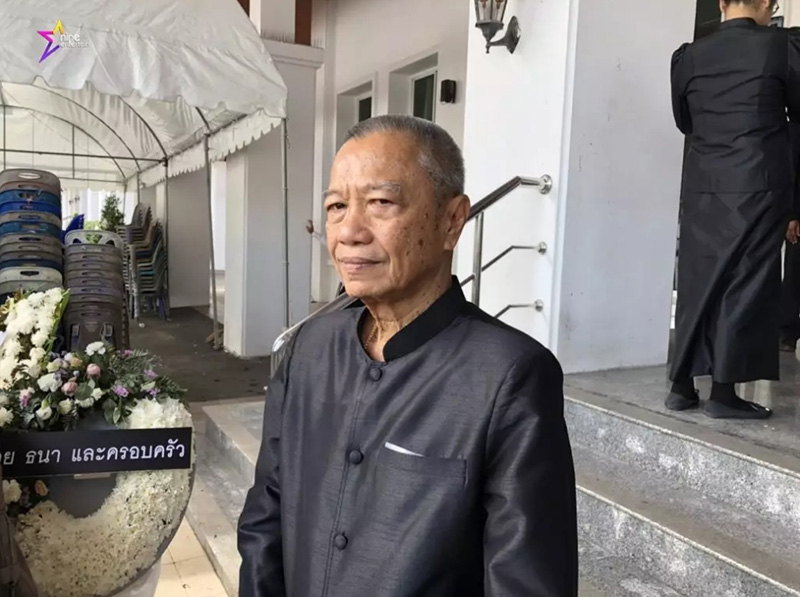 พ่อรอง เค้ามูลคดี