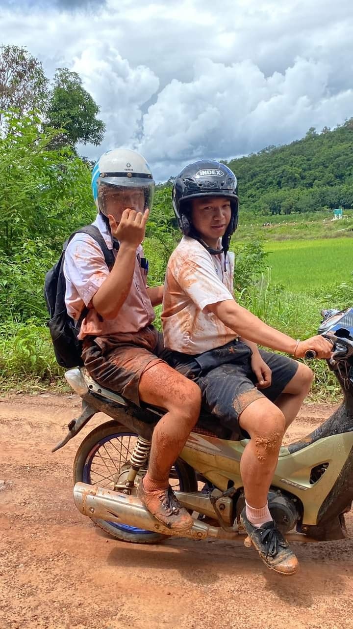 ไปโรงเรียน