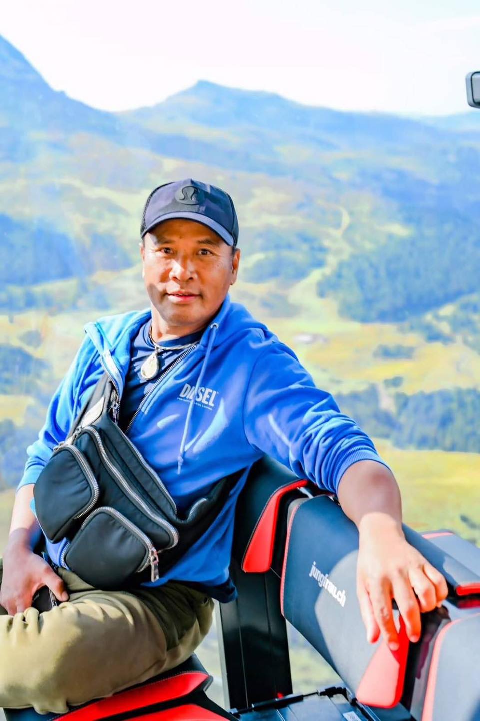 ไมค์ ภิรมย์พร