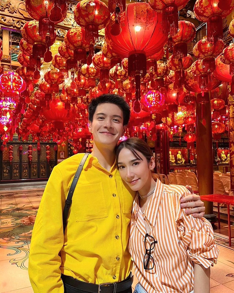 อั้ม พัชราภา แท็กทีม หมอช้าง และแก๊งเพื่อน ทำบุญแก้ชง 