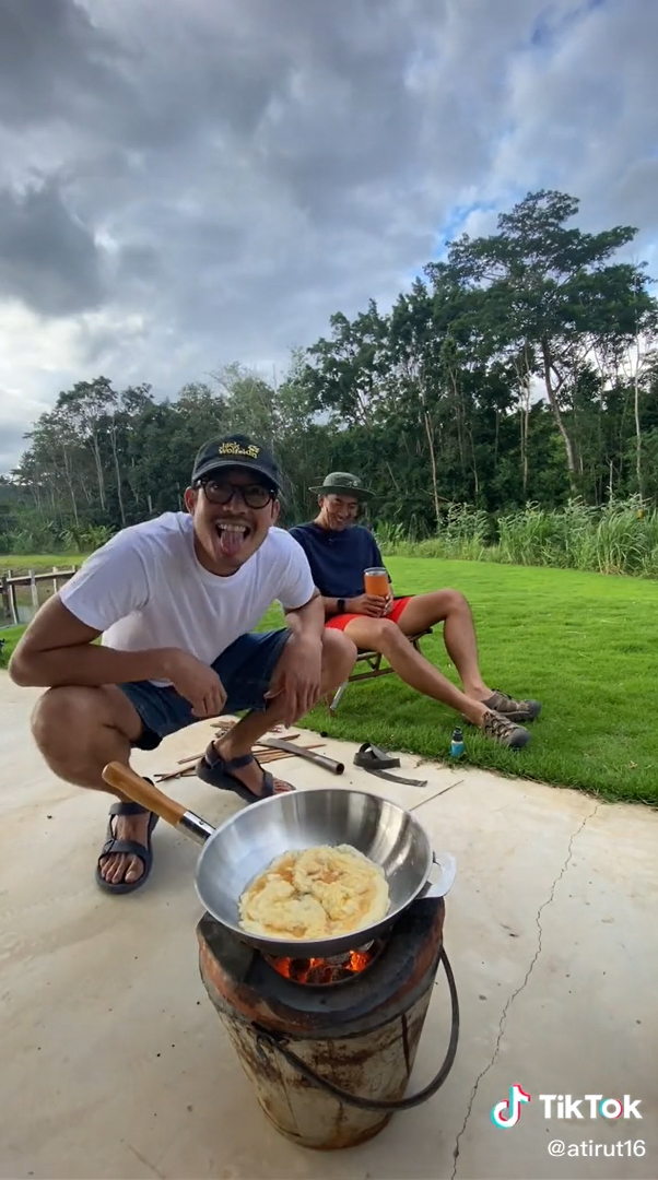 เวียร์ ศุกลวัฒน์ 