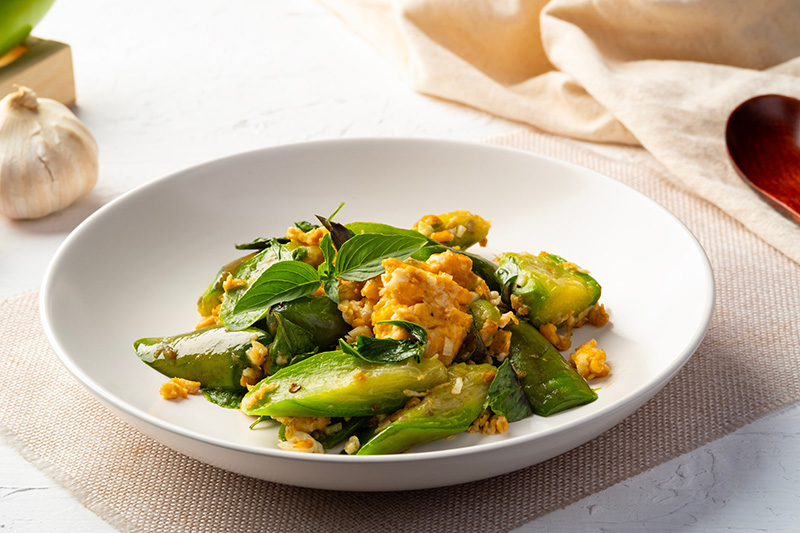 มะเขือยาวผัดไข่ เมนูผักผัดไข่ เมนูผัดผัก เมนูไข่ สูตรอาหาร