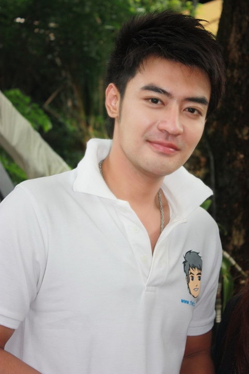 เติ้ล ธนพล