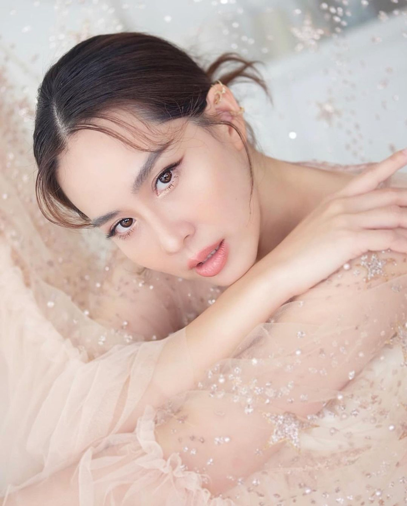 นุ้ย สุจิรา