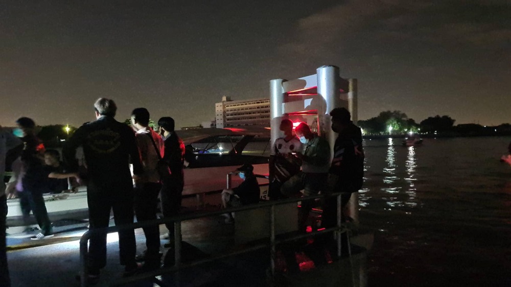 กู้ภัยค้นหาแตงโม