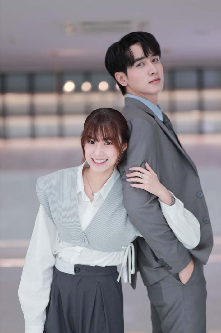 ก็รักมันปักใจ นักแสดง