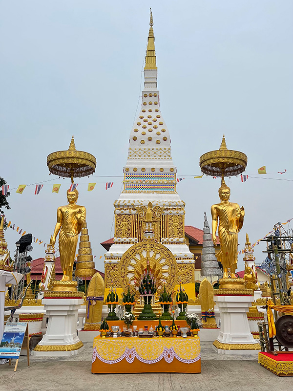 พระธาตุประจำวันเกิด