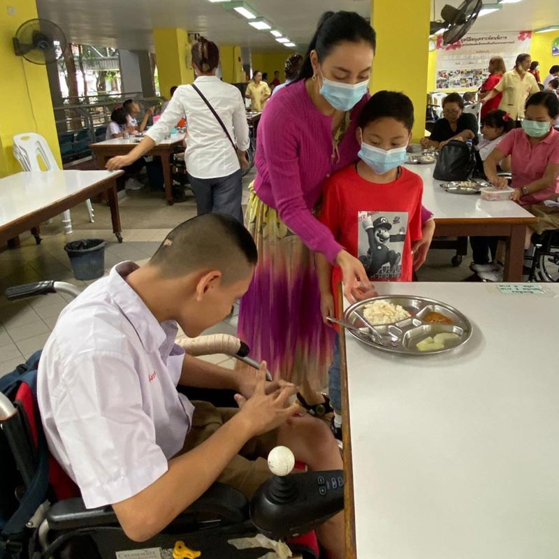 ตั๊ก บงกช น้องข้าวหอม