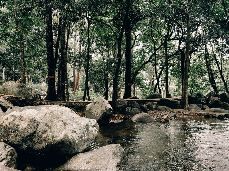 อุทยานแห่งชาติน้ำตกทรายขาว