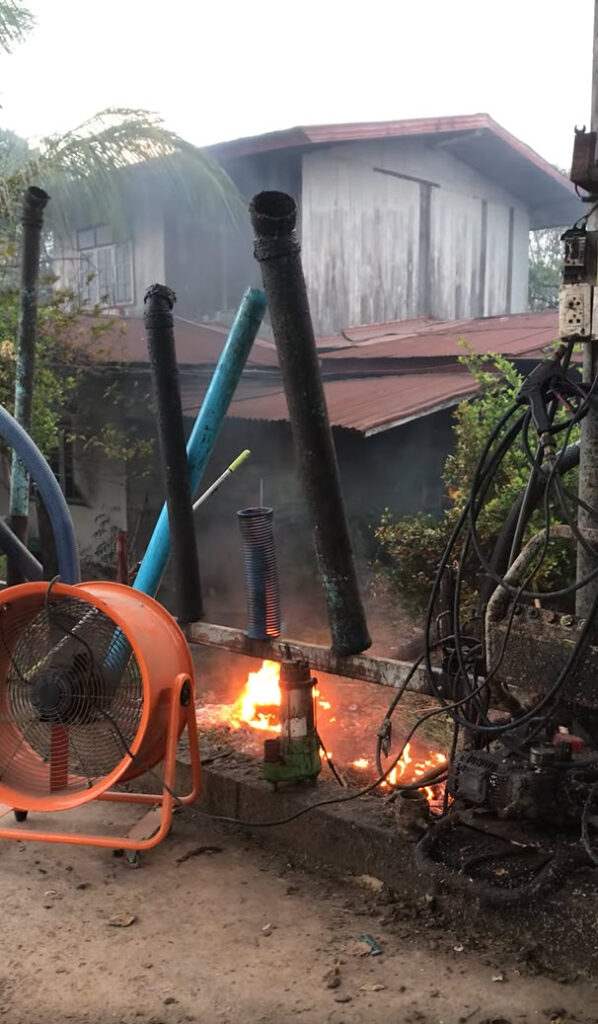 แก้เผ็ดเพื่อนบ้าน