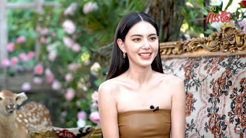 ใหม่ ดาวิกา