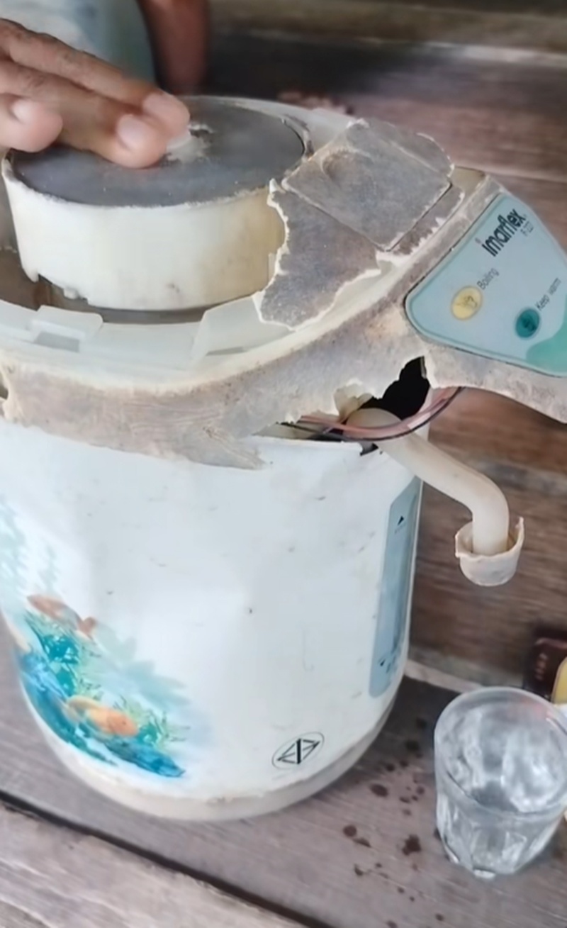 กระติกน้ำ