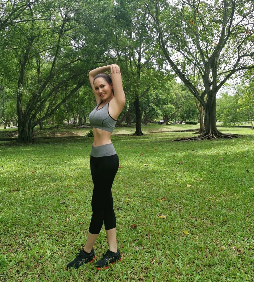 ชาม ไอยวริญท์