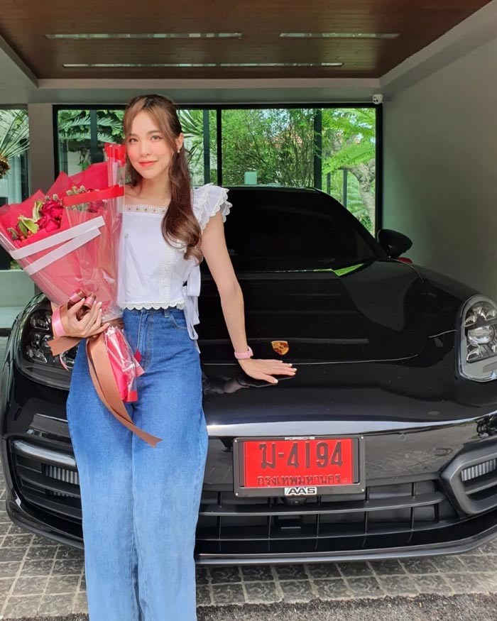 บัว สโรชา