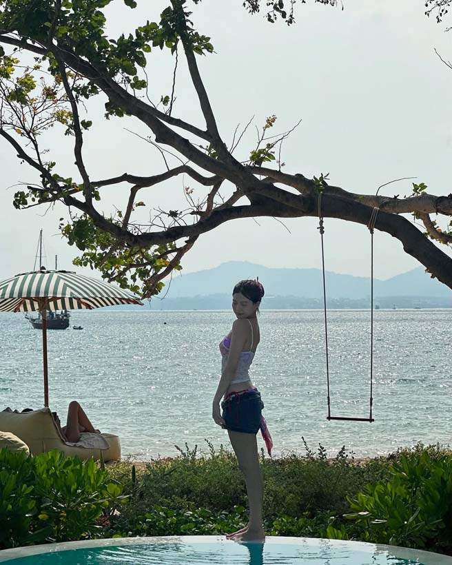 ป๊อปเป้อ BNK48 แจกความสดใส กับชุดเที่ยวทะเล สดใสซาบซ่า สวยฉ่ำเว่อร์