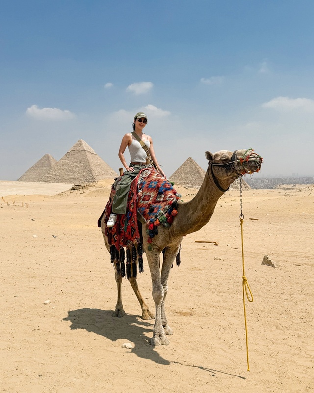 เบเบ้ ธันย์ชนก ลงรูปคู่พิชญ์ กาไชย เที่ยวอียิปต์