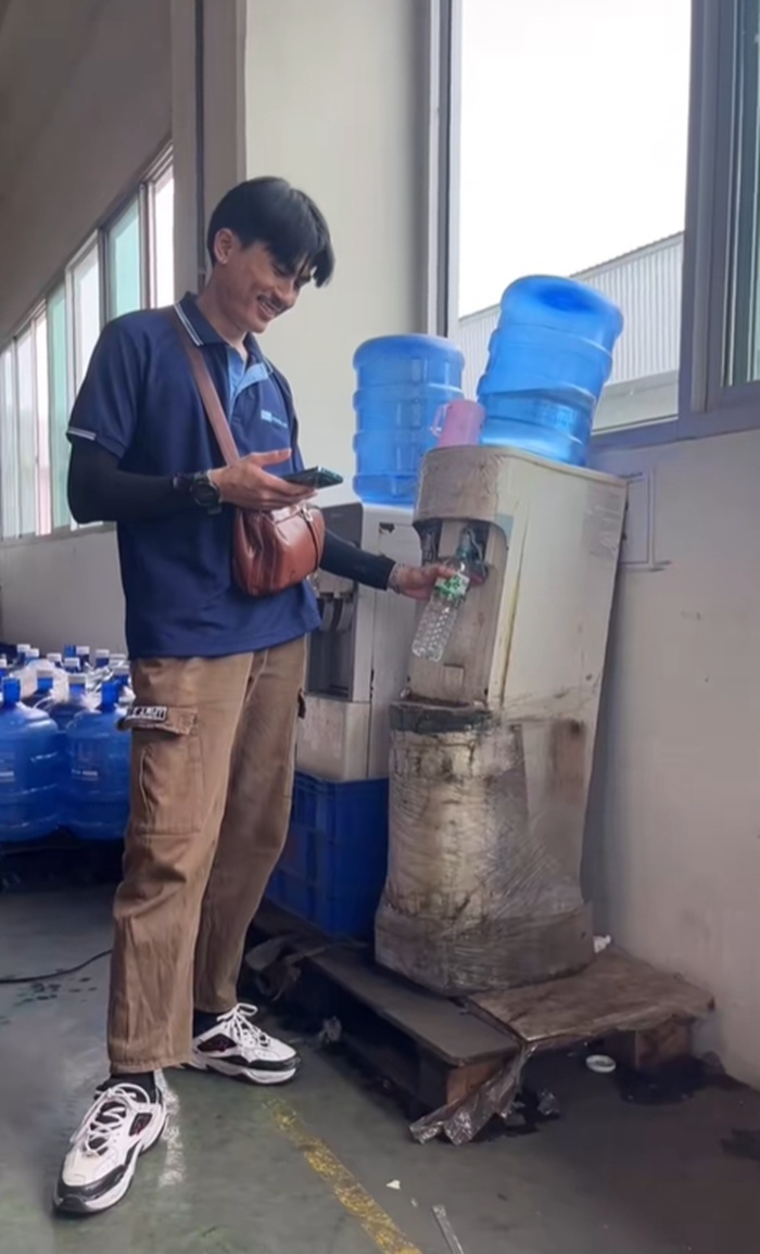 ตู้กดน้ำ