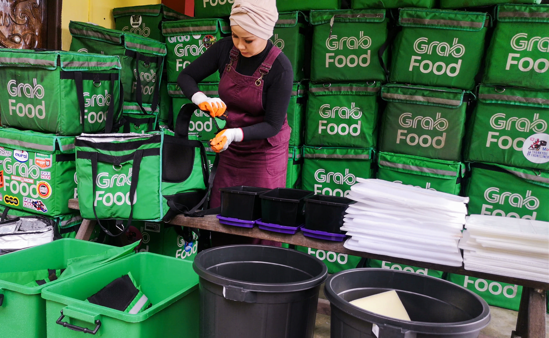 เปลี่ยนกระเป๋าแกร็บฟู้ด