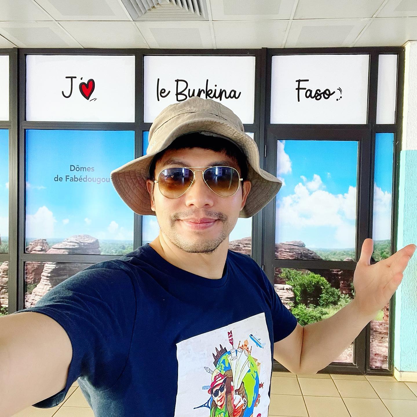 หมอสอง นพรัตน์