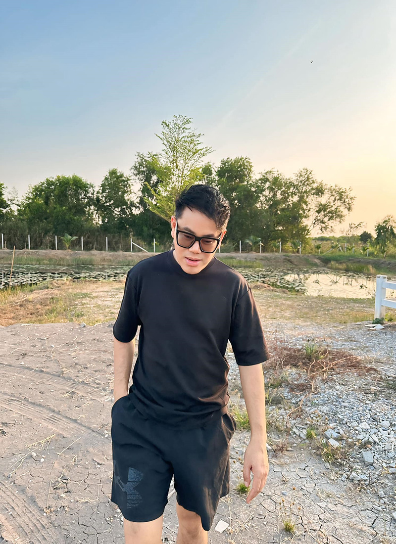 เพชร สหรัตน์ โต้ข่าวเปิดตัวแฟนหนุ่มฝรั่ง 