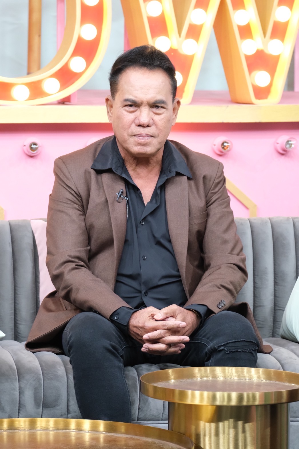 ครูปุ้ม เสรี รุ่งสว่าง 