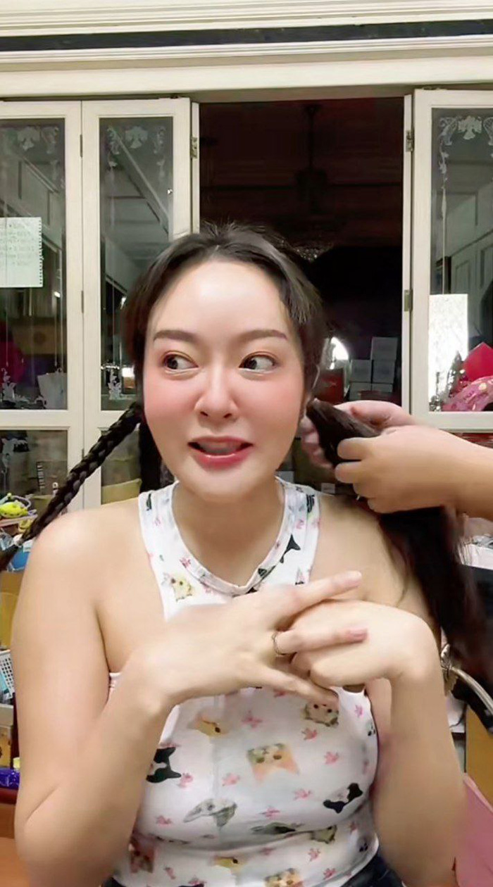 แก้มบุ๋ม ปรียาดา