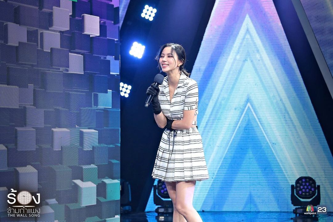 The Wall Song ร้องข้ามกำแพง