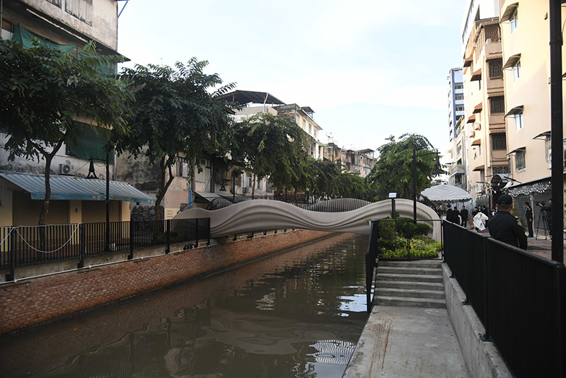 เที่ยวกรุงเทพฯ สะพานใหม่ข้ามคลองโอ่งอ่าง
