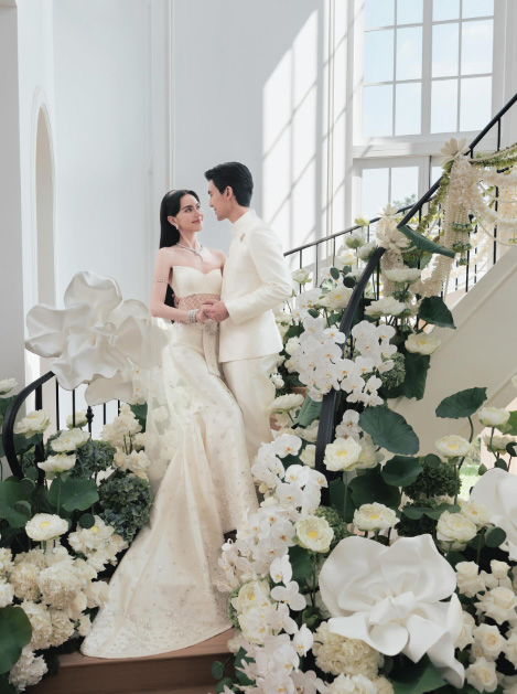 ใหม่ ดาวิกา